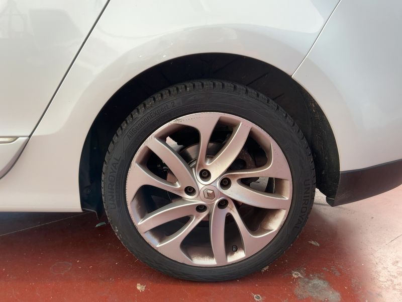 Renault Grand Scenic 1.6 dCi Energy Lounge 2015 – снимка 5
