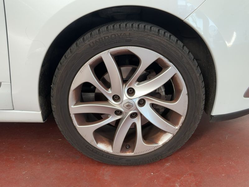 Renault Grand Scenic 1.6 dCi Energy Lounge 2015 – снимка 11