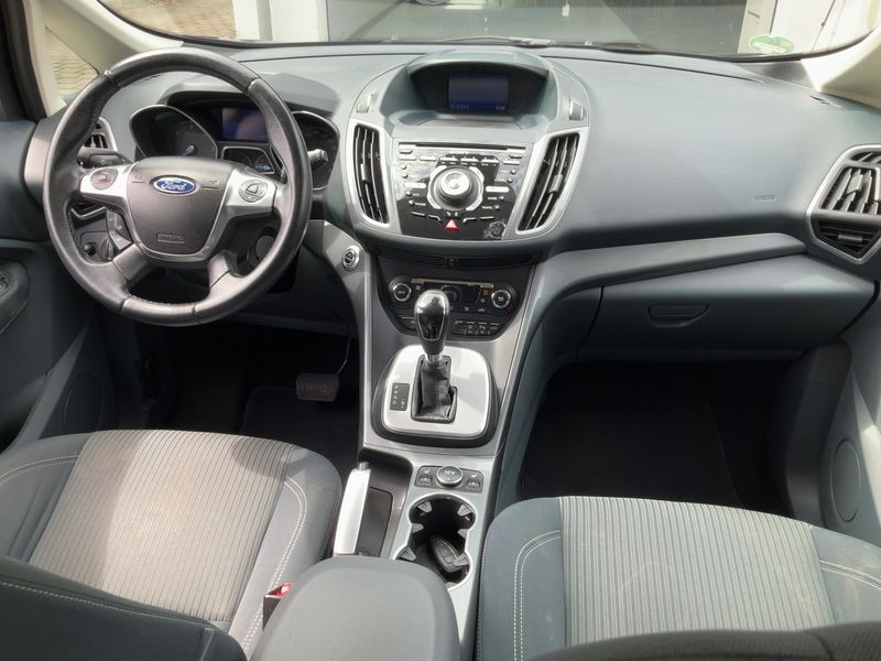 Ford Grand C-Max 2.0 TDCi Titanium 2013 – снимка 17