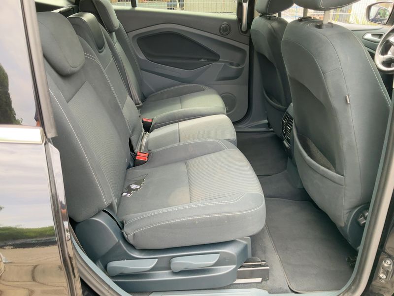 Ford Grand C-Max 2.0 TDCi Titanium 2013 – снимка 19