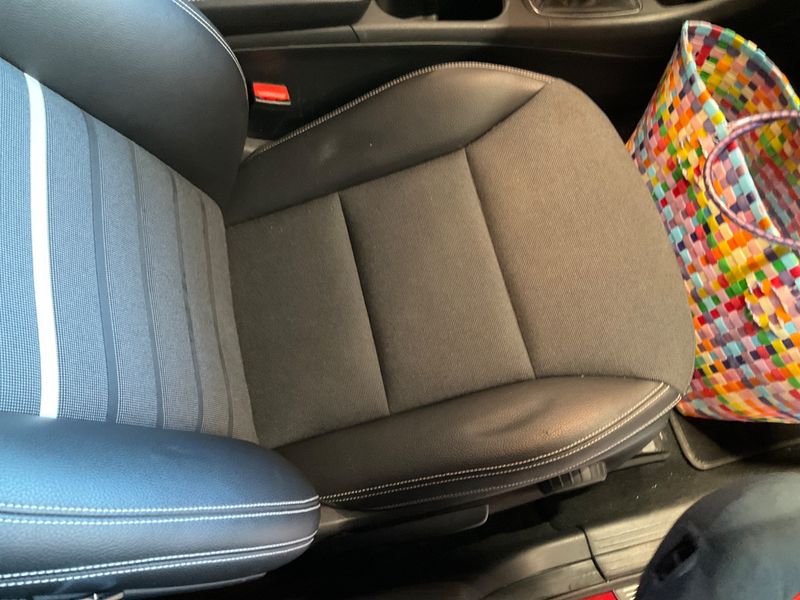 Mercedes-Benz A-Klasse A 180 BlueEfficiency Style 2013 – снимка 36