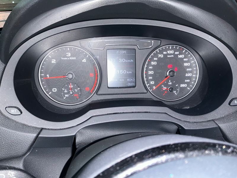 Audi Q3 2.0 TDI Sport 2015 – снимка 18
