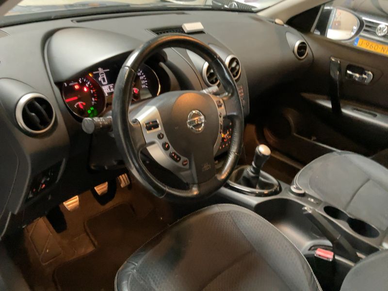 Nissan Qashqai+2 2.0 360 4x4 2013 – снимка 17