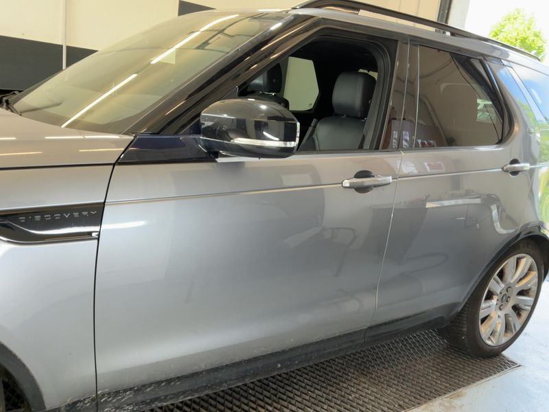 Land Rover Discovery 5 3.0 SDV6 Landmark Edition 2019 – снимка 4