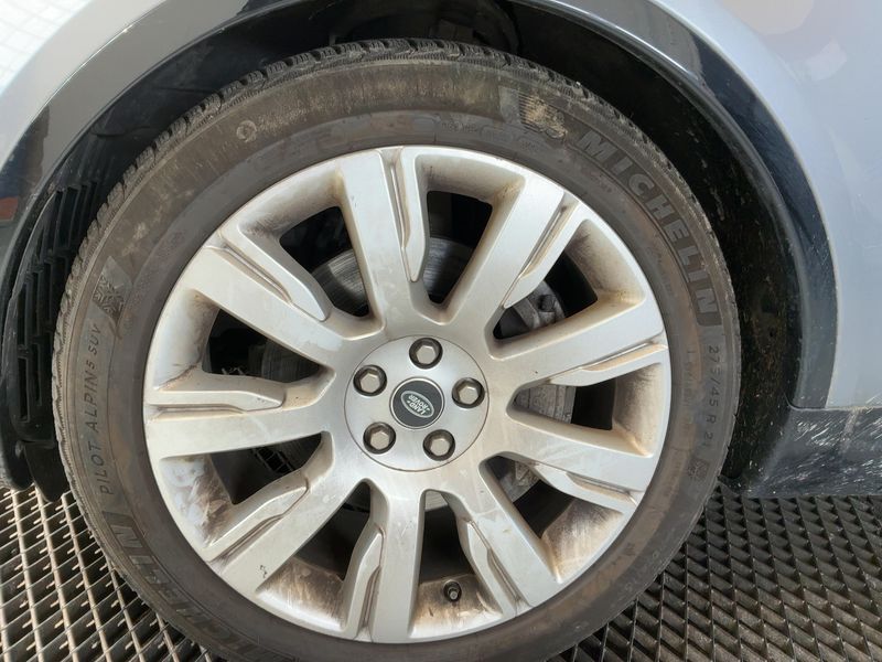 Land Rover Discovery 5 3.0 SDV6 Landmark Edition 2019 – снимка 3