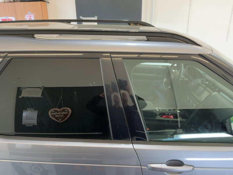 Land Rover Discovery 5 3.0 SDV6 Landmark Edition 2019 – снимка 13