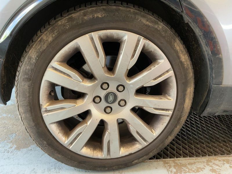 Land Rover Discovery 5 3.0 SDV6 Landmark Edition 2019 – снимка 9