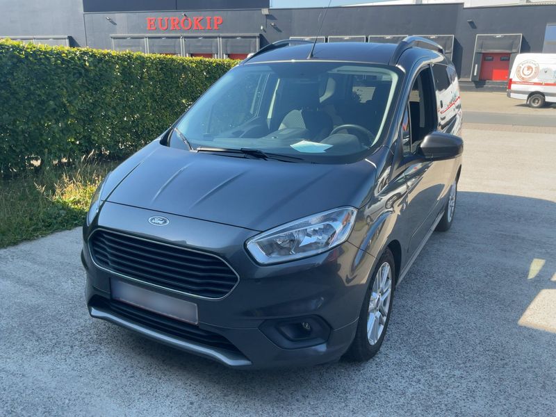 Ford Tourneo 1.5 TDCi Titanium 2021 – снимка 1