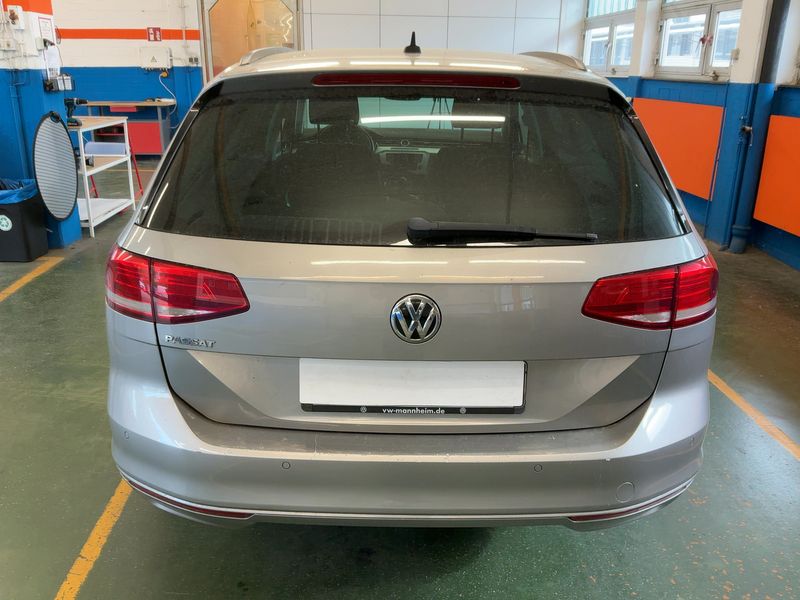 Volkswagen Passat 2.0 TDI Comfortline BlueMotion Tech 2016 – снимка 7