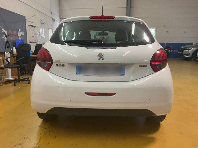 Peugeot 208 1.6 Blue-HDi Affaire Premium 2016 – снимка 7