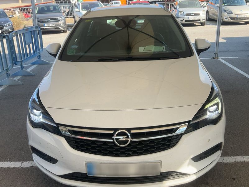 Opel Astra 1.6 CDTI DPF Excellence 2016 – снимка 14