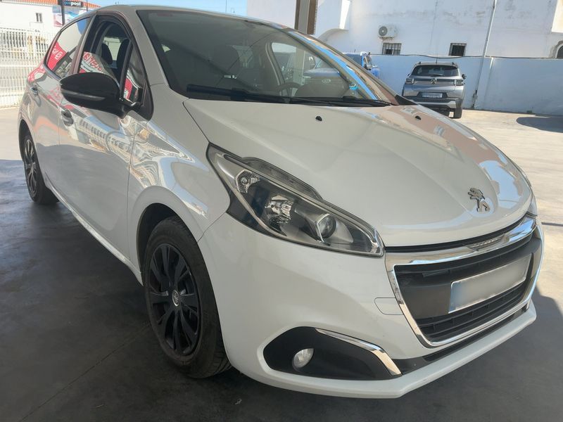 Peugeot 208 1.2 e-VTi Active 2019 – снимка 12