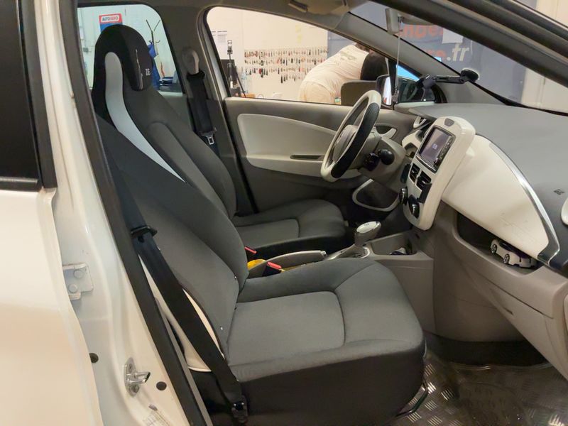 Renault Zoe electric drive 43 kW Life 2014 – снимка 16