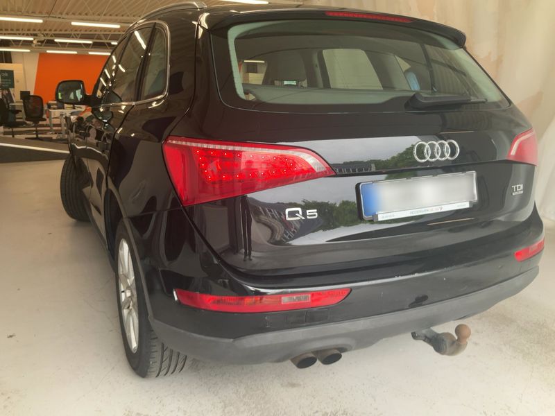 Audi Q5 2.0 TDI quattro 2011 – снимка 6