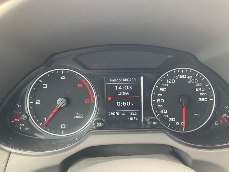 Audi Q5 2.0 TDI quattro 2011 – снимка 19