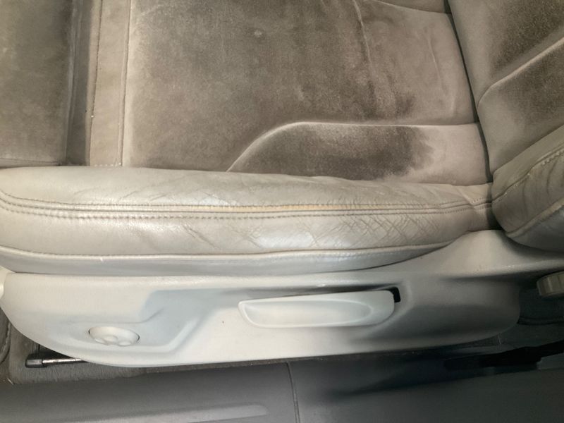 Audi Q5 2.0 TDI quattro 2011 – снимка 21