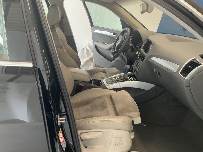 Audi Q5 2.0 TDI quattro 2011 – снимка 17
