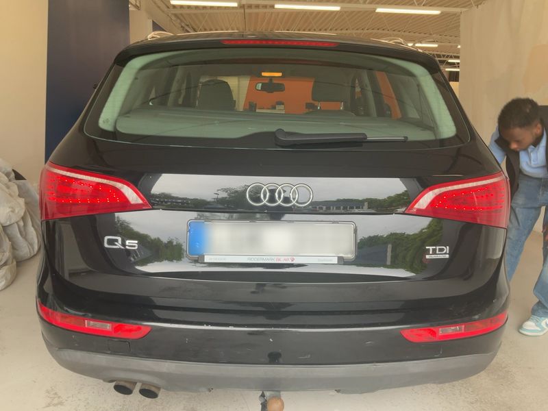 Audi Q5 2.0 TDI quattro 2011 – снимка 7