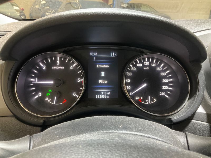 Nissan Pulsar 1.5 dCi Starlight Edition 2017 – снимка 4