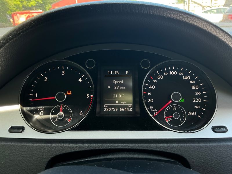 Volkswagen Passat 2.0 TDI Sportline 4Motion 2010 – снимка 4