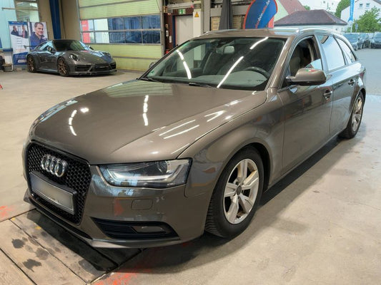 Audi A4 2.0 TDI quattro Attraction 2013 – снимка 1
