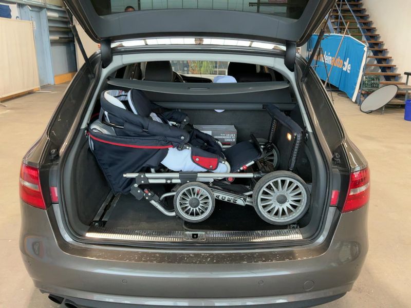 Audi A4 2.0 TDI quattro Attraction 2013 – снимка 15