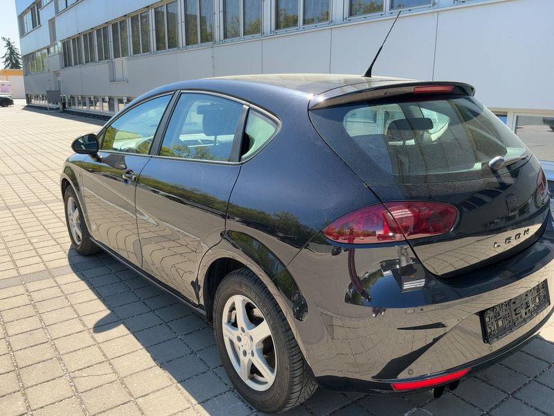 Seat Leon 1.4 TSI Stylance / Style 2010 – снимка 6