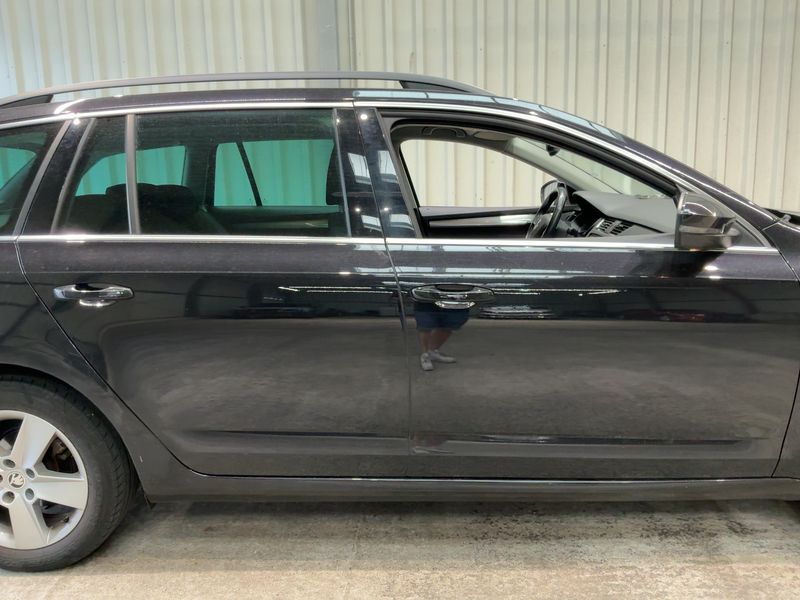 Skoda Octavia 1.4 TSI Elegance 2013 – снимка 10