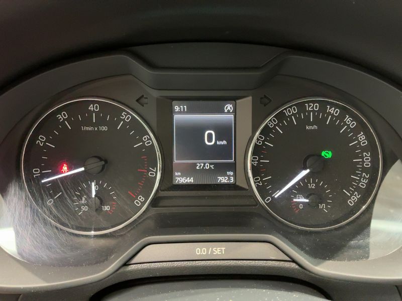 Skoda Octavia 1.4 TSI Elegance 2013 – снимка 19