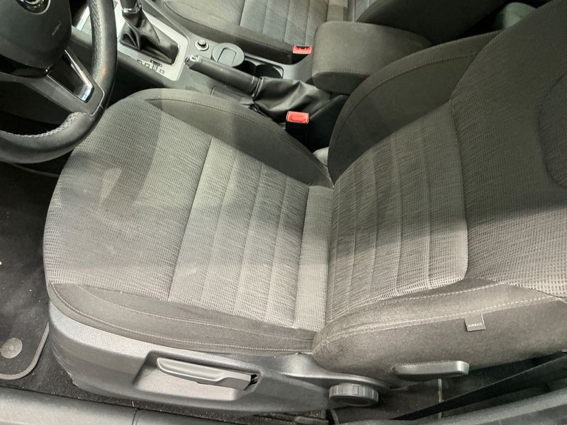 Skoda Octavia 1.4 TSI Elegance 2013 – снимка 30