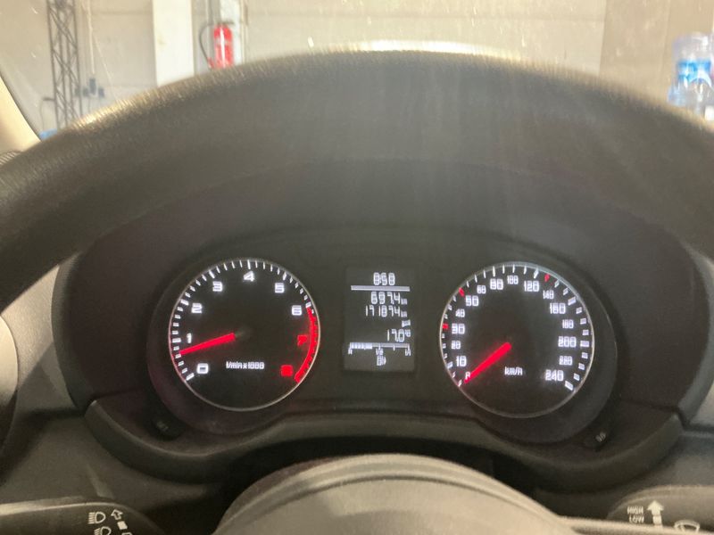 Audi A1 1.2 TFSI Attraction 2011 – снимка 4