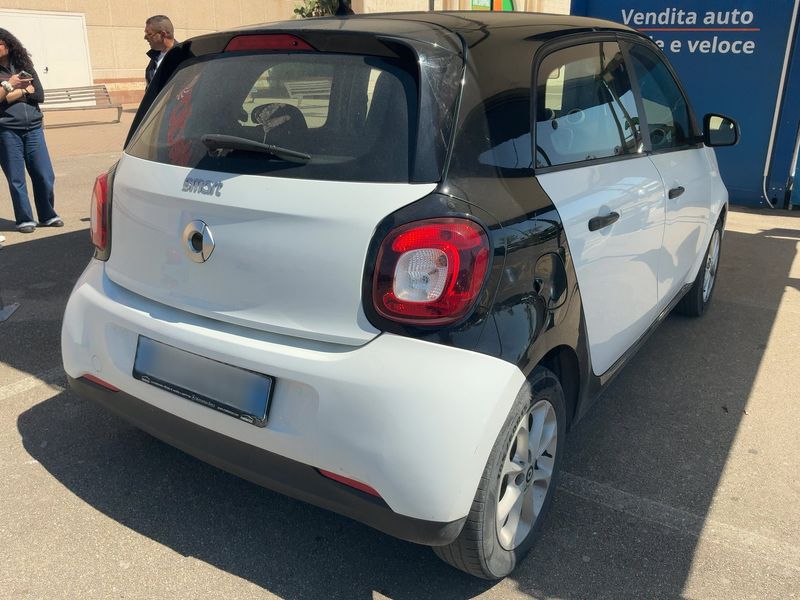 Smart forfour 1.0 youngster 2017 – снимка 8
