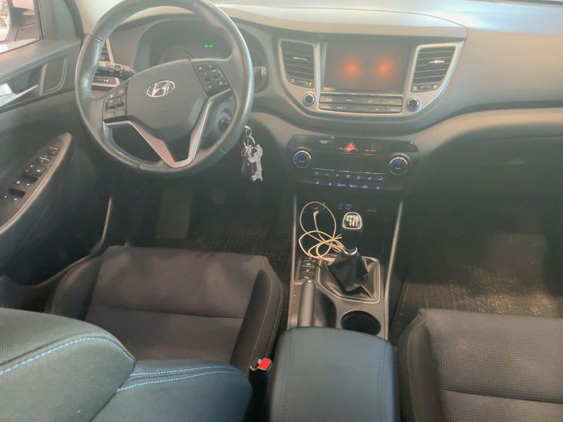 Hyundai Tucson 1.6 TGDI Style 2WD 2017 – снимка 18