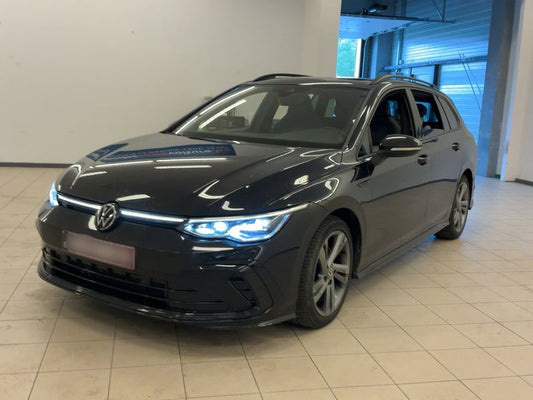 Volkswagen Golf VIII 2.0 TDI R-Line 2022 – снимка 1