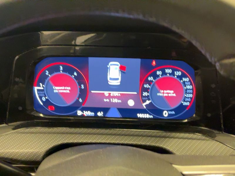 Volkswagen Golf VIII 2.0 TDI R-Line 2022 – снимка 18