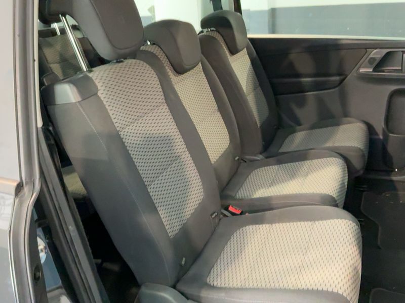 Volkswagen Sharan 2.0 TDI Edition BlueMotion Tech 2013 – снимка 19