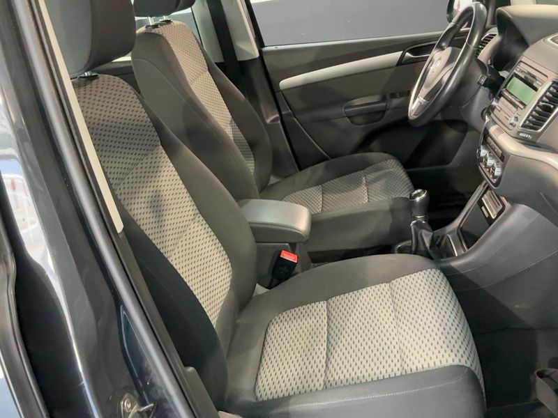 Volkswagen Sharan 2.0 TDI Edition BlueMotion Tech 2013 – снимка 16