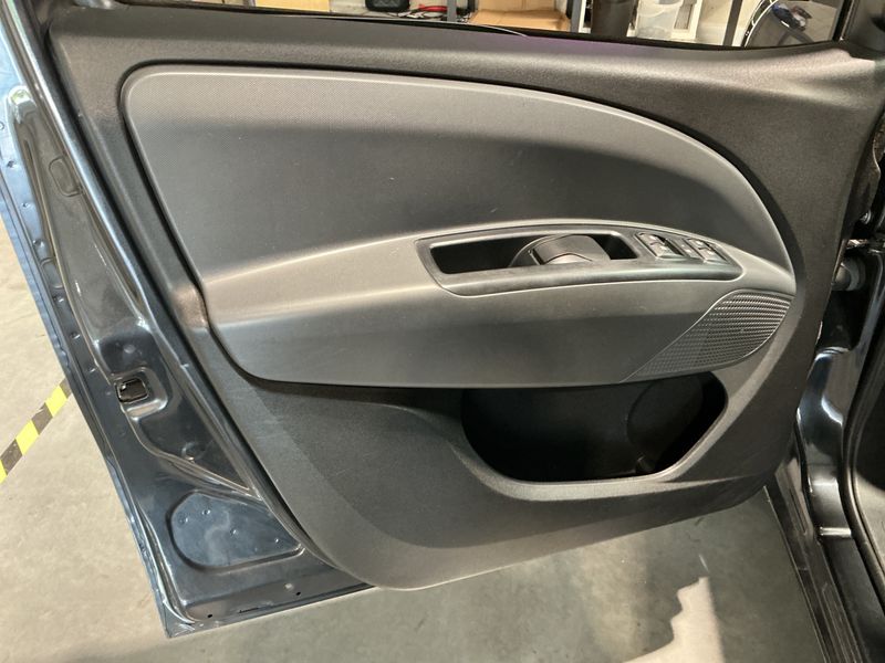 Fiat Doblo 1.6 JTDM Dynamic 2015 – снимка 29