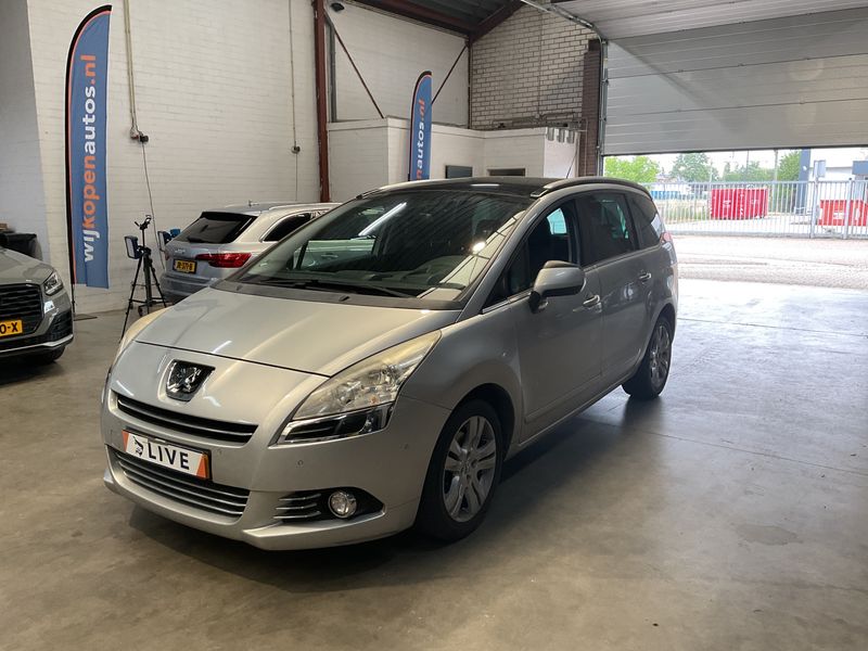 Peugeot 5008 1.6 THP Platinum 2012 – снимка 1