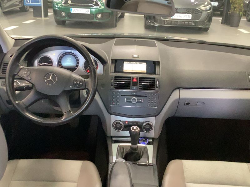 Mercedes-Benz C-Klasse C 220 CDI Avantgarde 2007 – снимка 12