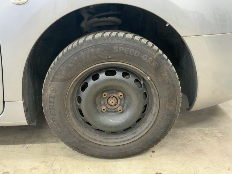 Peugeot Partner 1.2 PureTech Allure 2017 – снимка 11