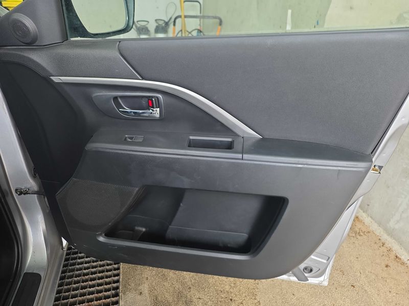 Mazda 5 1.6 CD Diesel Takumi 2015 – снимка 68