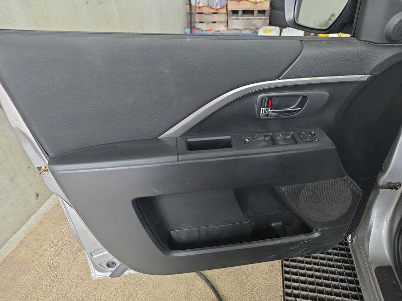 Mazda 5 1.6 CD Diesel Takumi 2015 – снимка 57