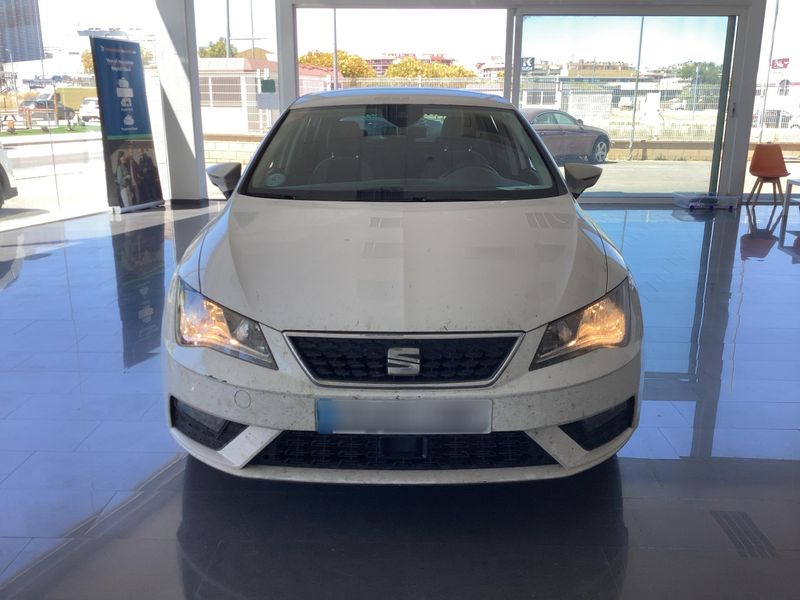 Seat Leon 1.6 TDI Style Visio Edition 2019 – снимка 14