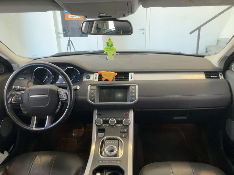 Land Rover Evoque 2.0 Sd4 SE Dynamic 2017 – снимка 17