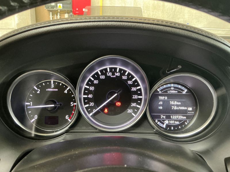 Mazda 6 2.2 Turbodiesel Sports-Line 2017 – снимка 18
