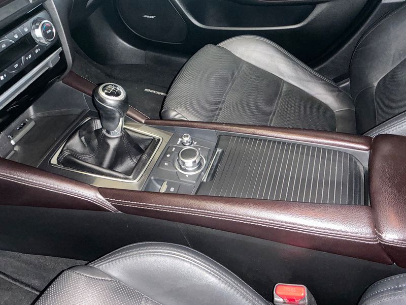 Mazda 6 2.2 Turbodiesel Sports-Line 2017 – снимка 23