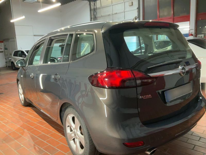 Opel Zafira Tourer 2.0 CDTI Business Edition 2016 – снимка 6
