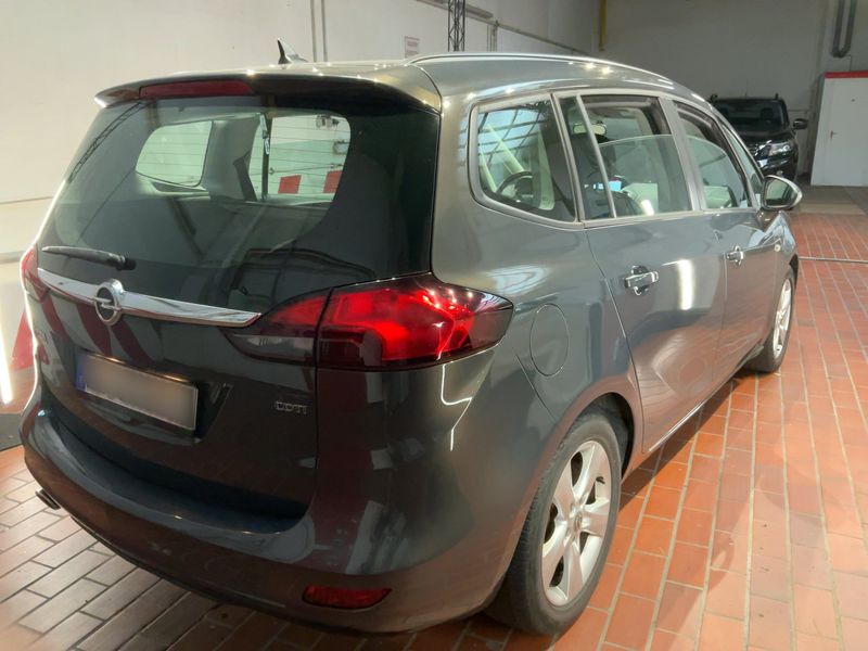 Opel Zafira Tourer 2.0 CDTI Business Edition 2016 – снимка 8