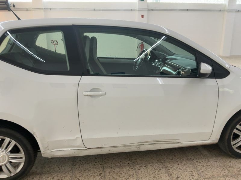 Volkswagen up! 1.0 High up! BlueMotion Tech 2017 – снимка 10